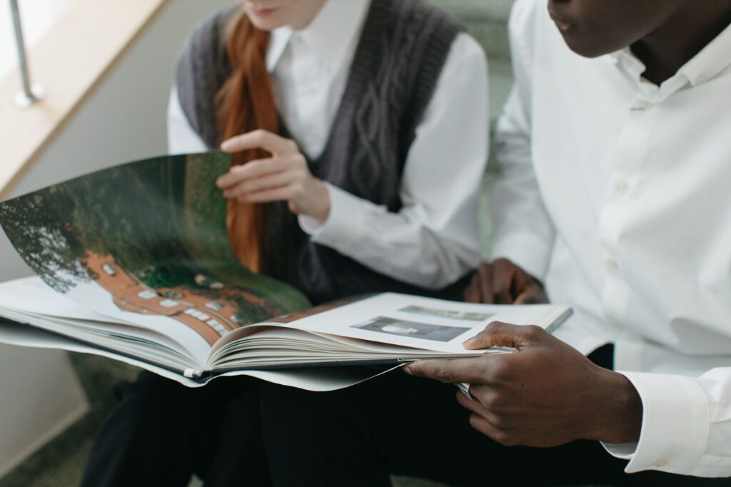 Come scegliere i colori giusti per il fotolibro del tuo bimbo