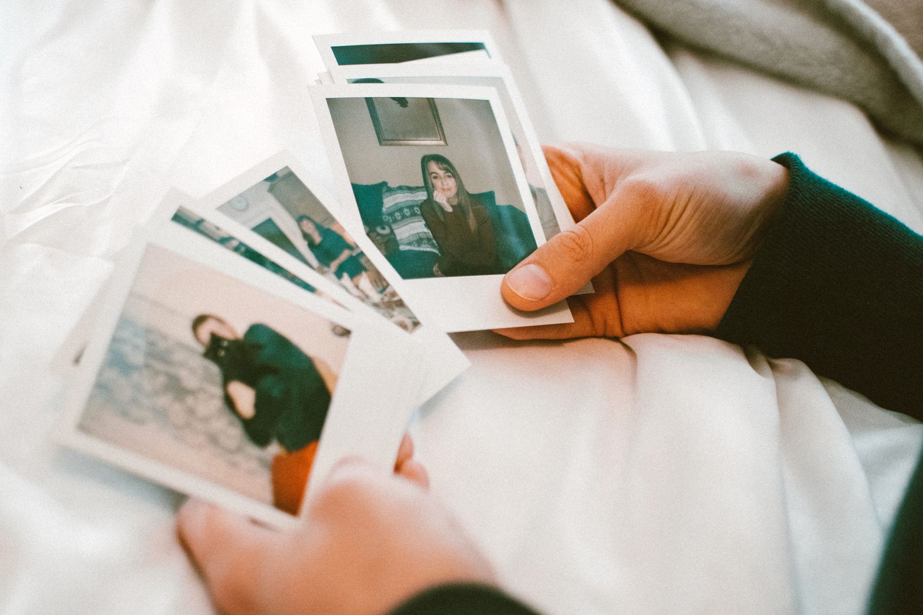 photo prints hands